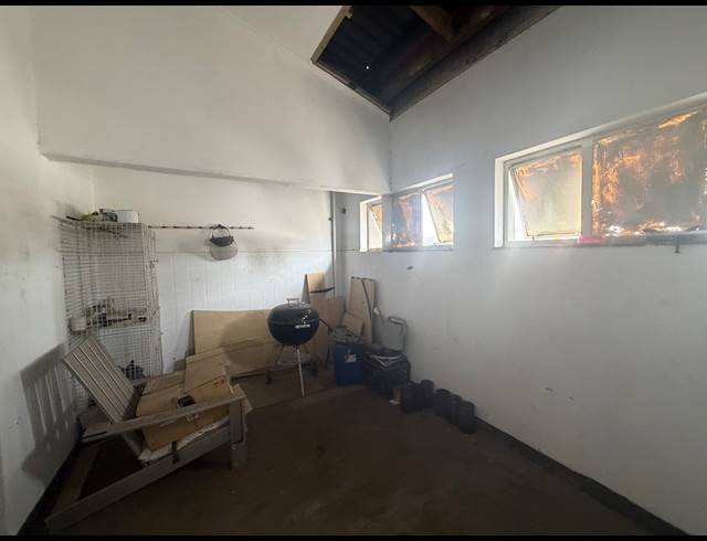 655M² WAREHOUSE TO LET IN BLACKHEATH INDUSTRIAL